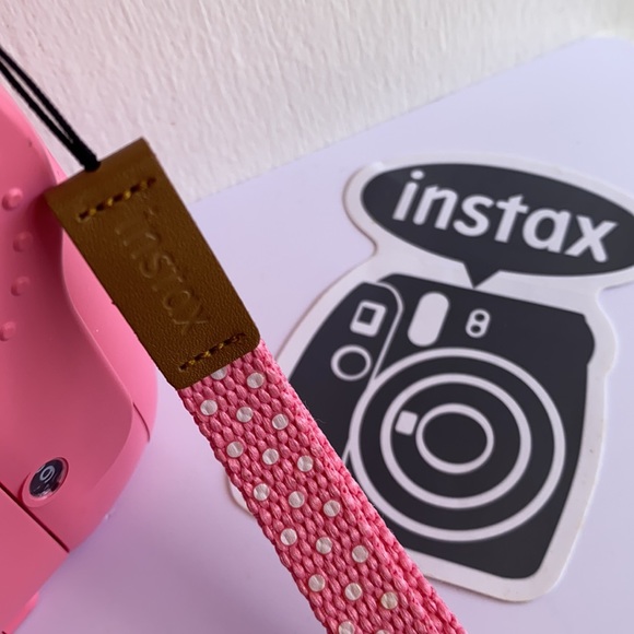 Fujifilm Instax Mini 9 Polaroid Camera - Picture 7 of 9